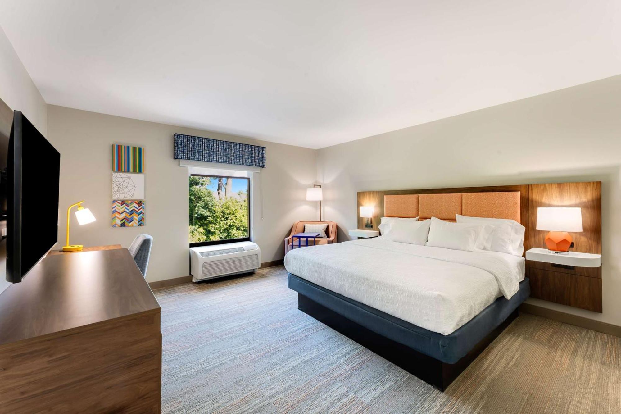 Hampton Inn Milford Exterior photo